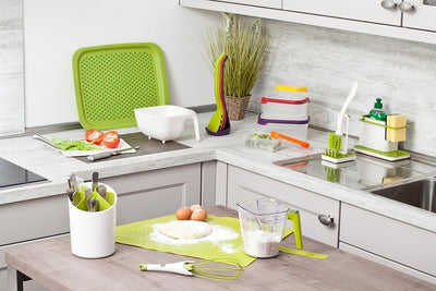 Kitchen & Dining