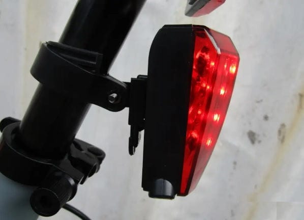 DubKart Cycling Bicycle Flashing Tail Rear Safety Light
